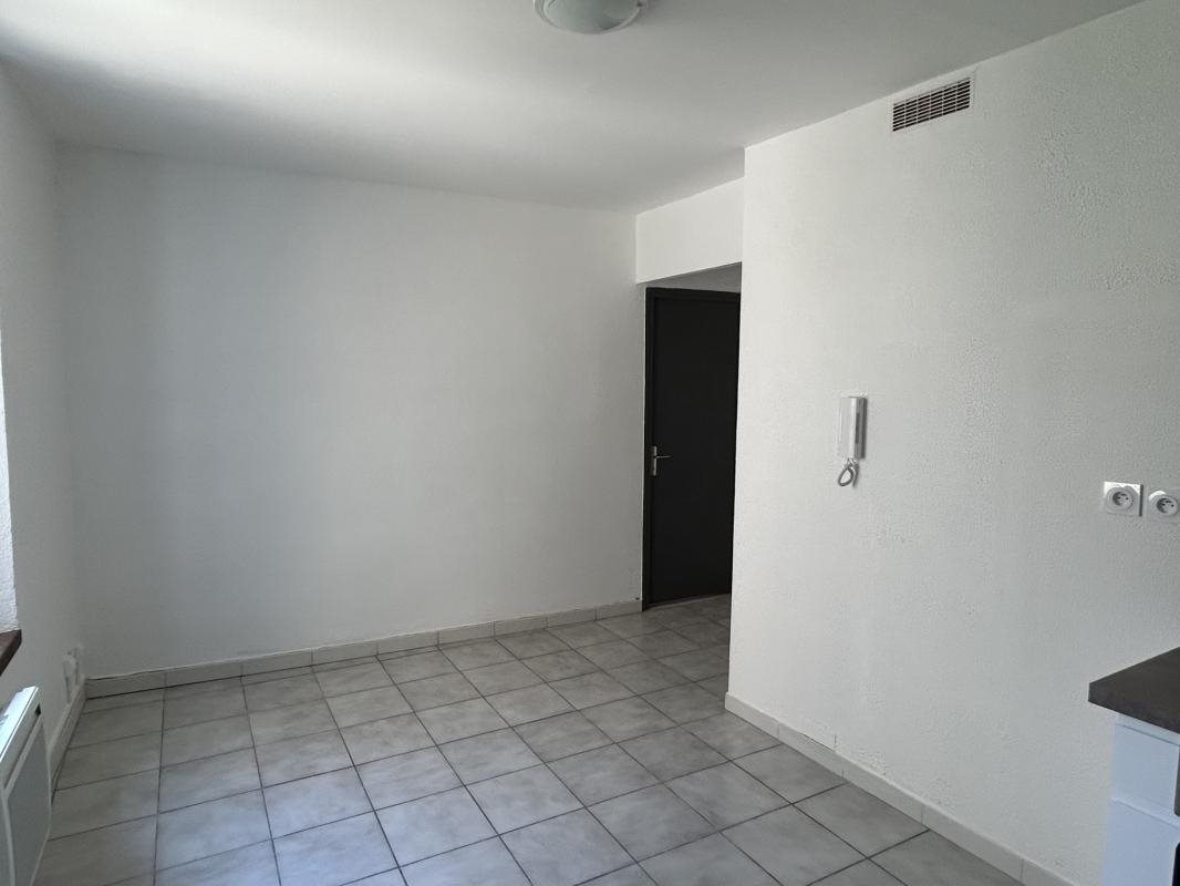 Appartement à louer, 29m², Carcassonne