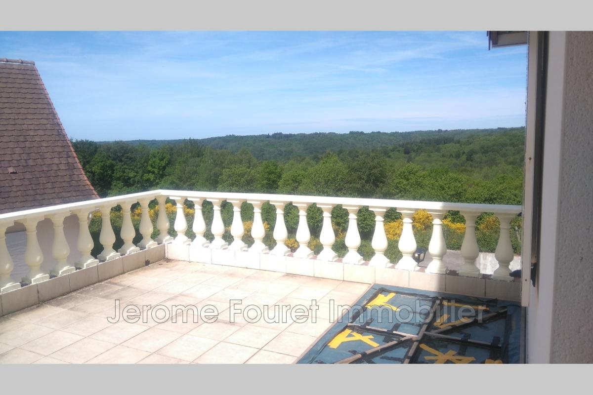 Maison à vendre, 900m², Saint-Merd-de-Lapleau