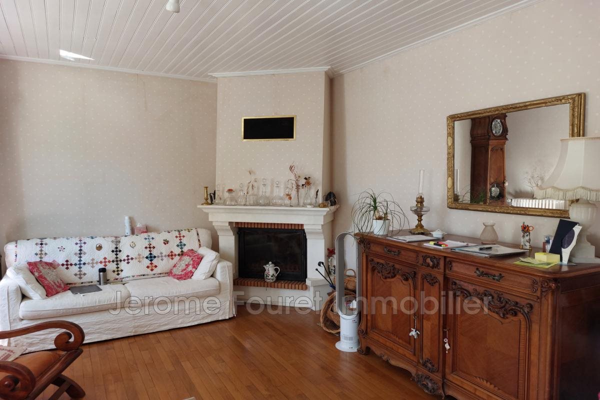 Maison à vendre, 110m², Marcillac-la-Croisille
