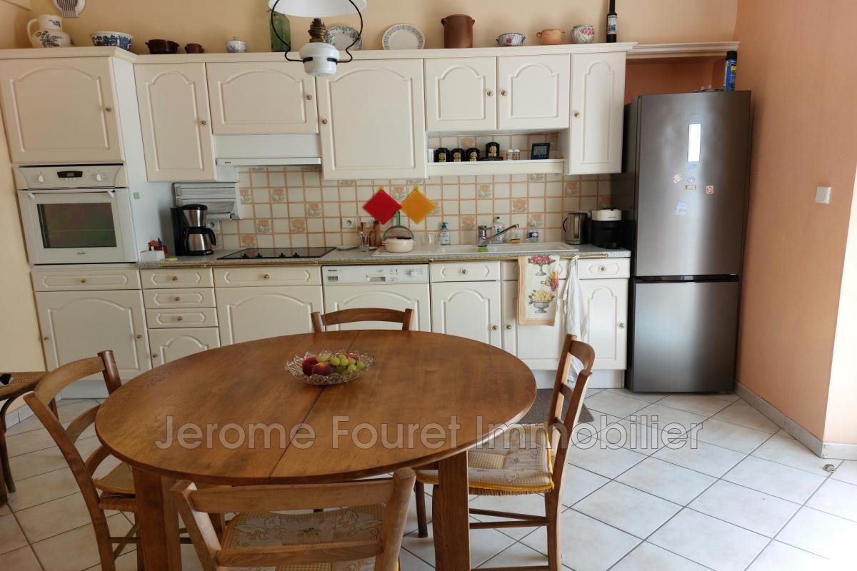Maison à vendre, 110m², Marcillac-la-Croisille