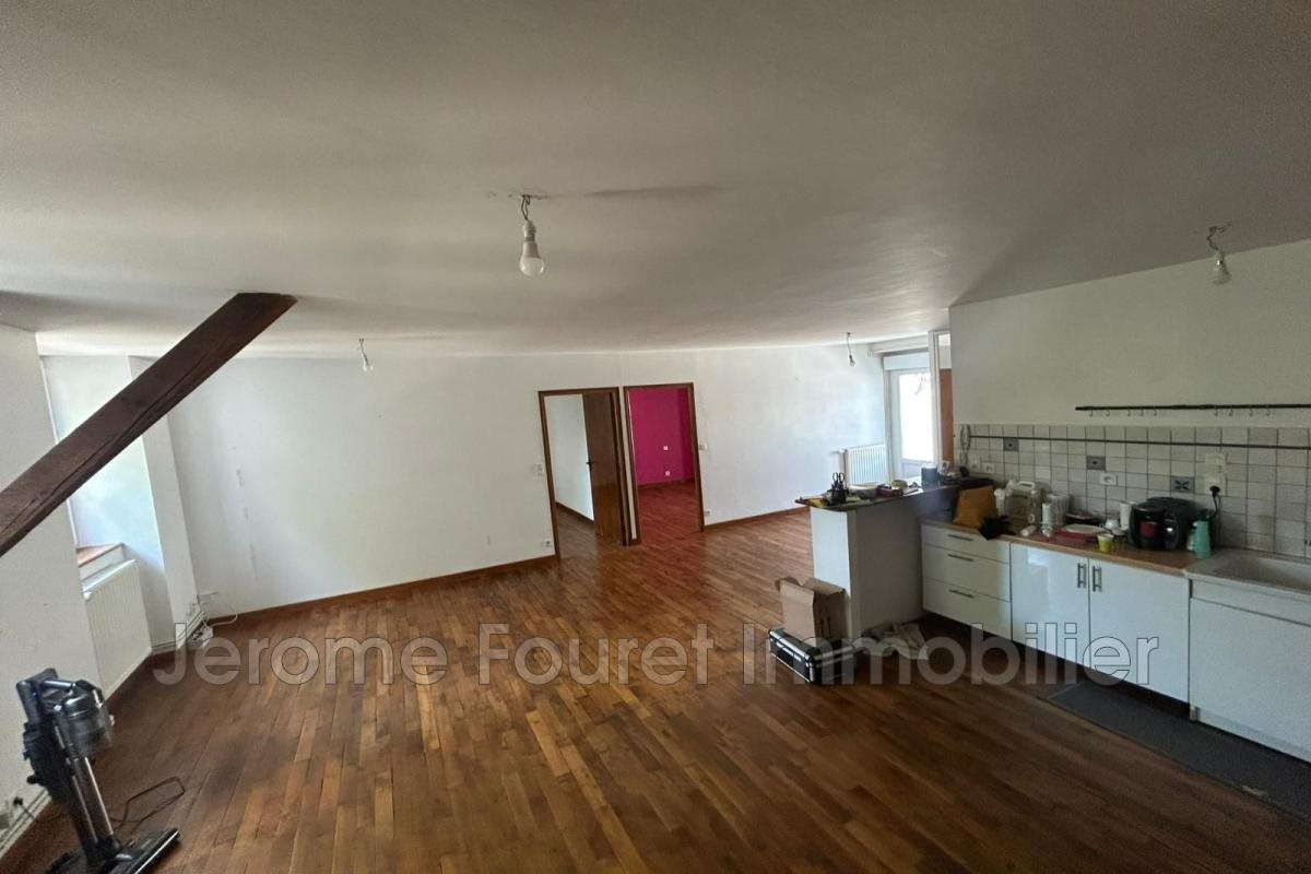 Appartement à louer, 100m², Égletons