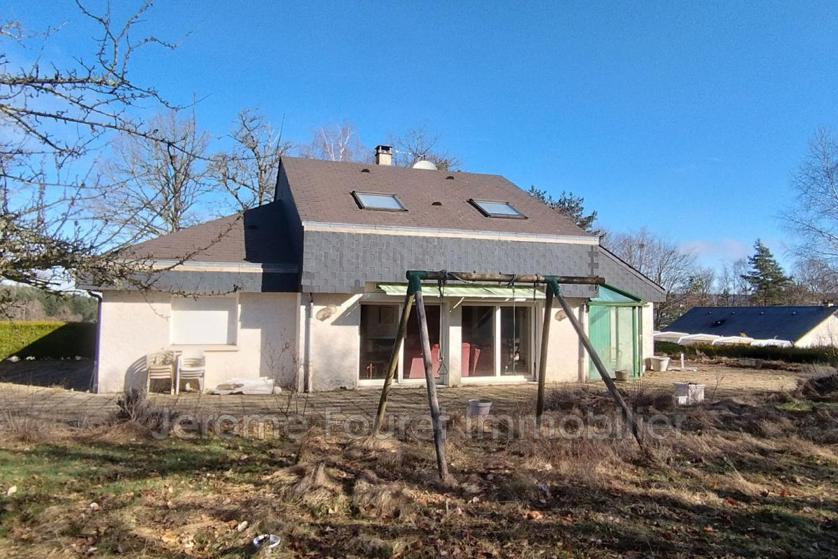 Maison à vendre, 4m², Ussel