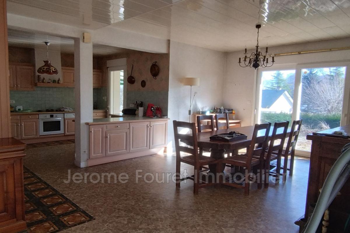 Maison à vendre, 4m², Ussel