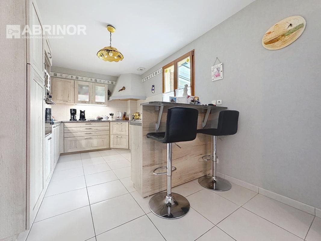 Maison à vendre, 141m², Mouchin