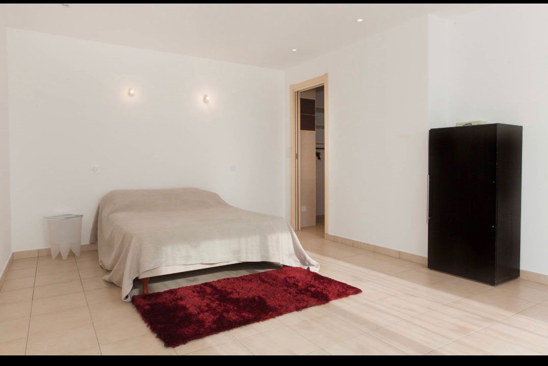 Appartement à louer, 65m², Borgo