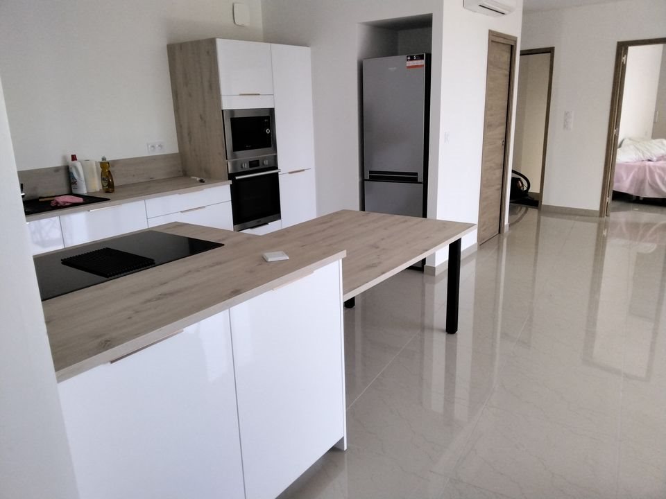 Appartement à louer, 70m², Brando