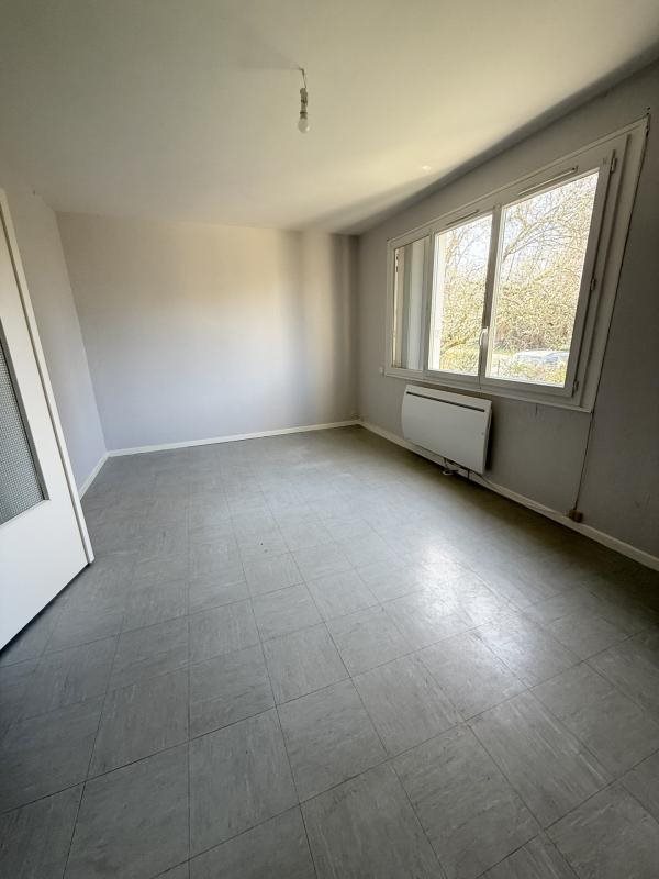 Appartement à louer, 63m², Saint-Benoît-du-Sault