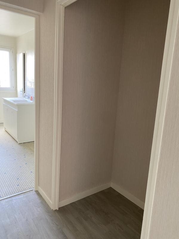 Appartement à louer, 61m², Issoudun