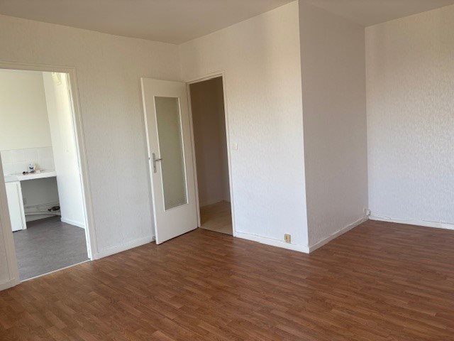Appartement à louer, 50m², La Châtre