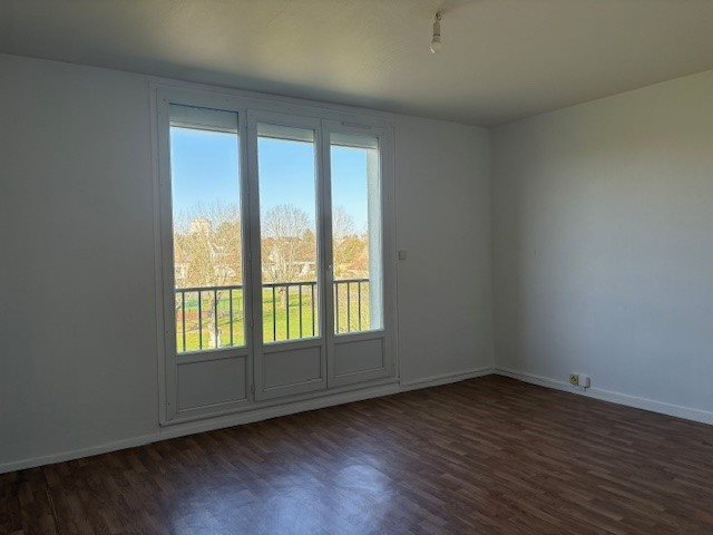 Appartement à louer, 56m², La Châtre