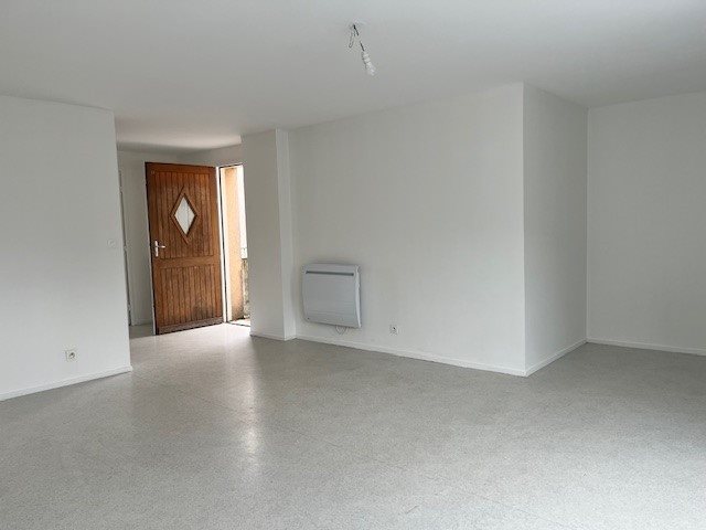 Appartement à louer, 65m², La Châtre