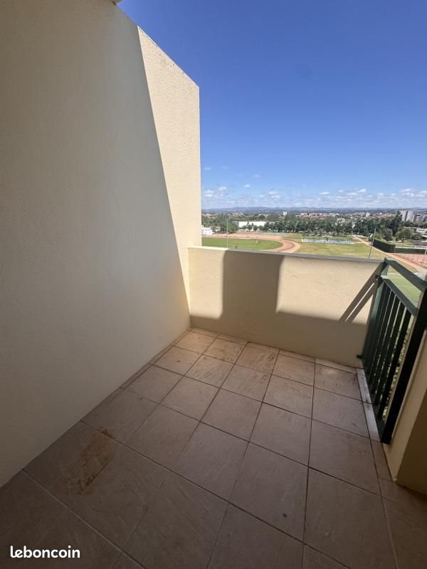 Appartement à louer, 26m², Riorges