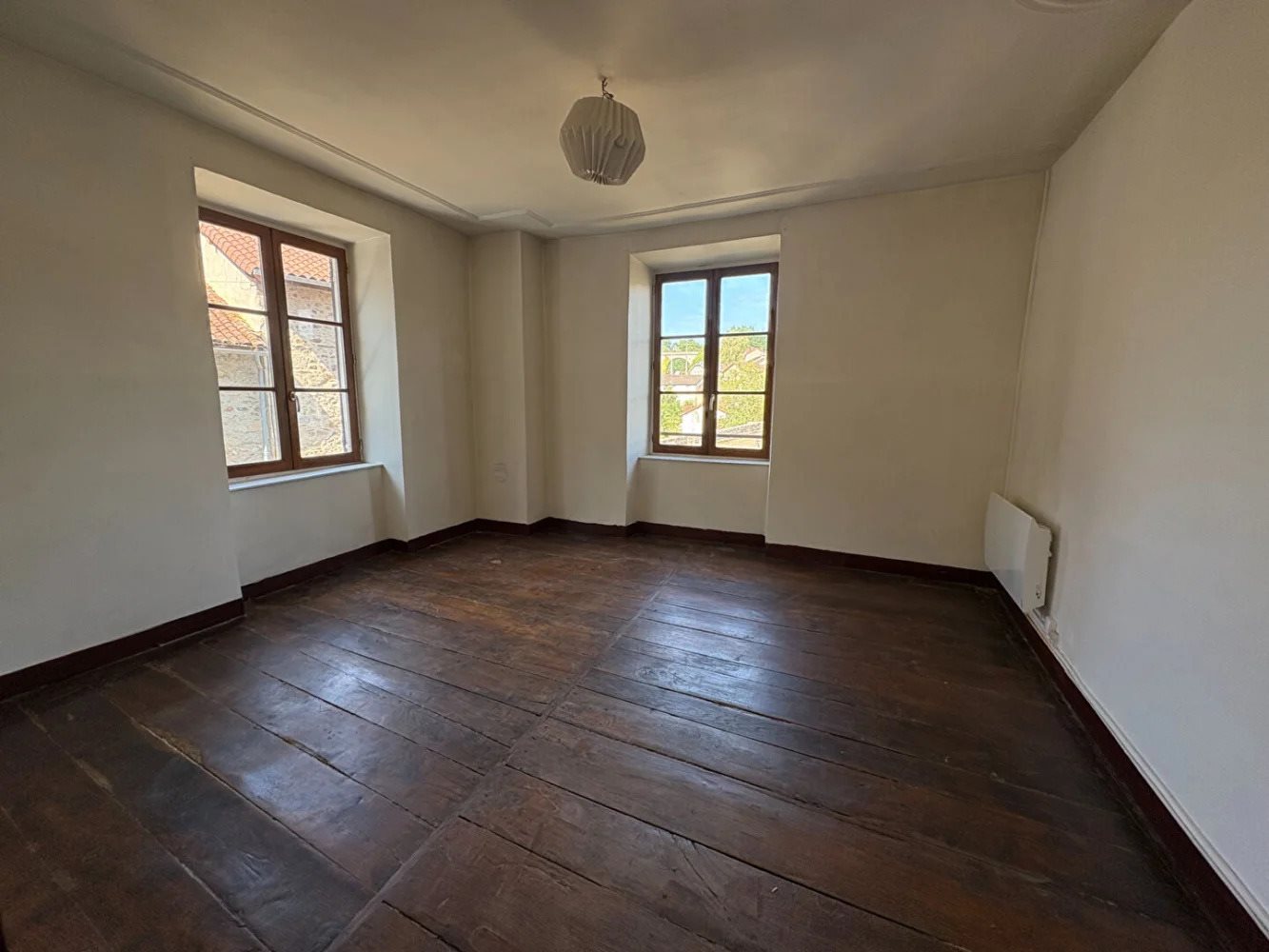 Appartement à louer, 85m², Saint-Léonard-de-Noblat