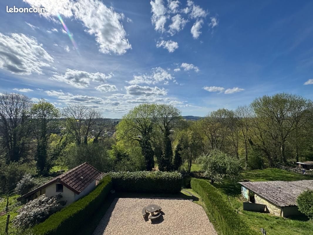 Maison à vendre, 92m², Bourganeuf
