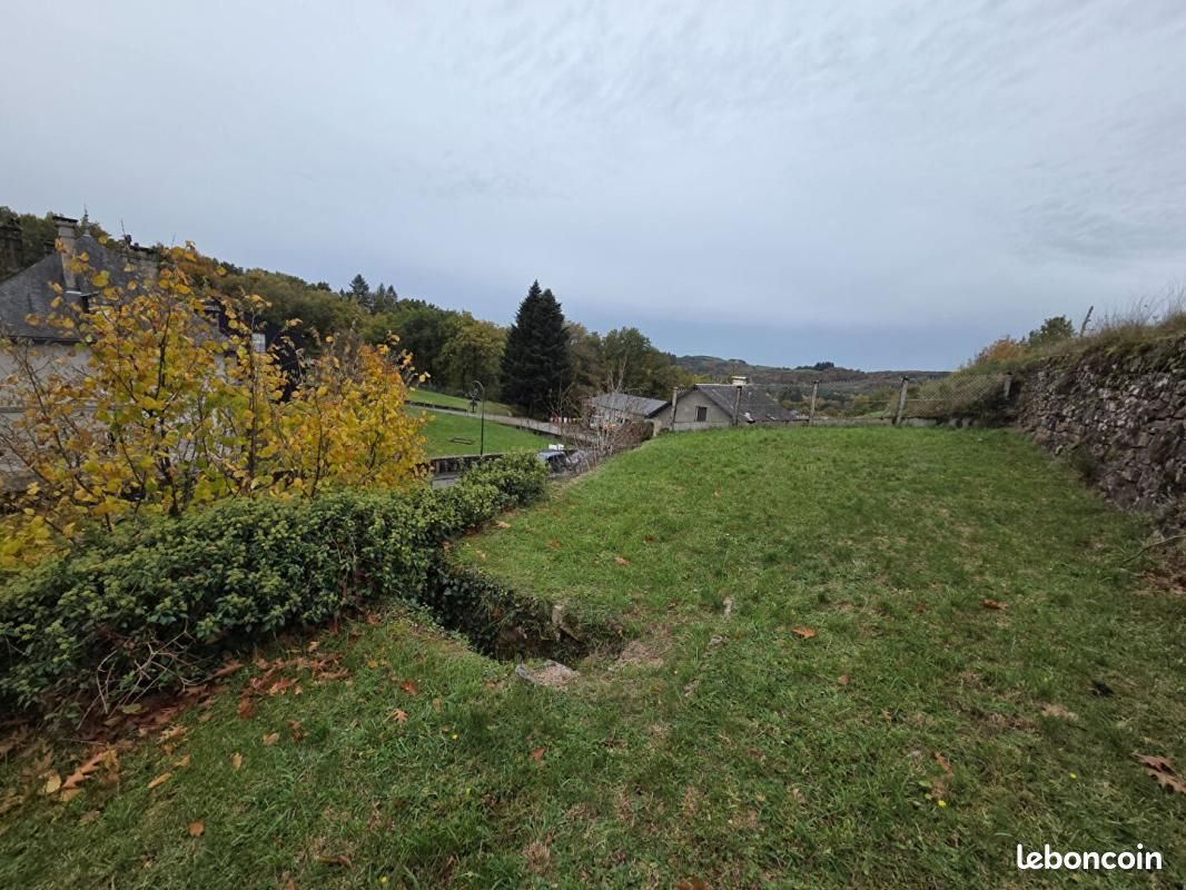 Maison à vendre, 141m², Bugeat