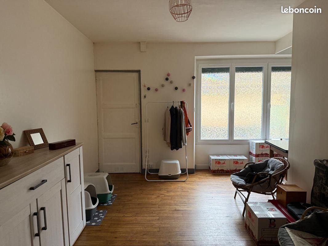 Appartement à louer, 57m², Saint-Léonard-de-Noblat