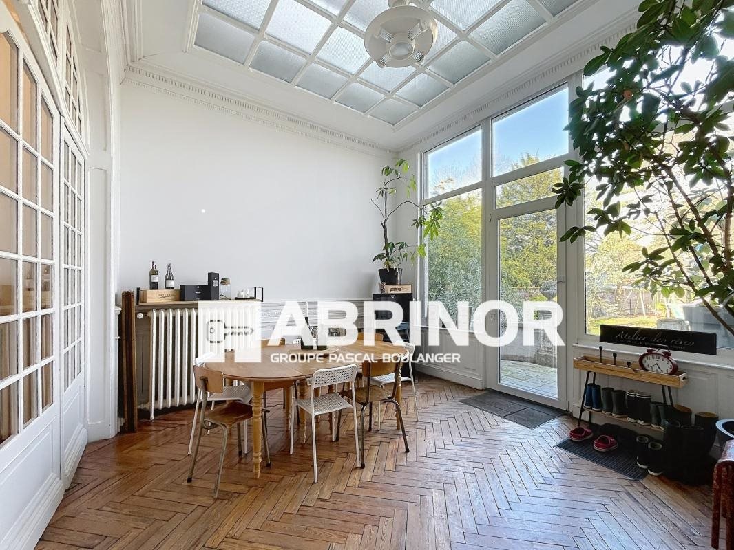 Maison à vendre, 350m², Roubaix