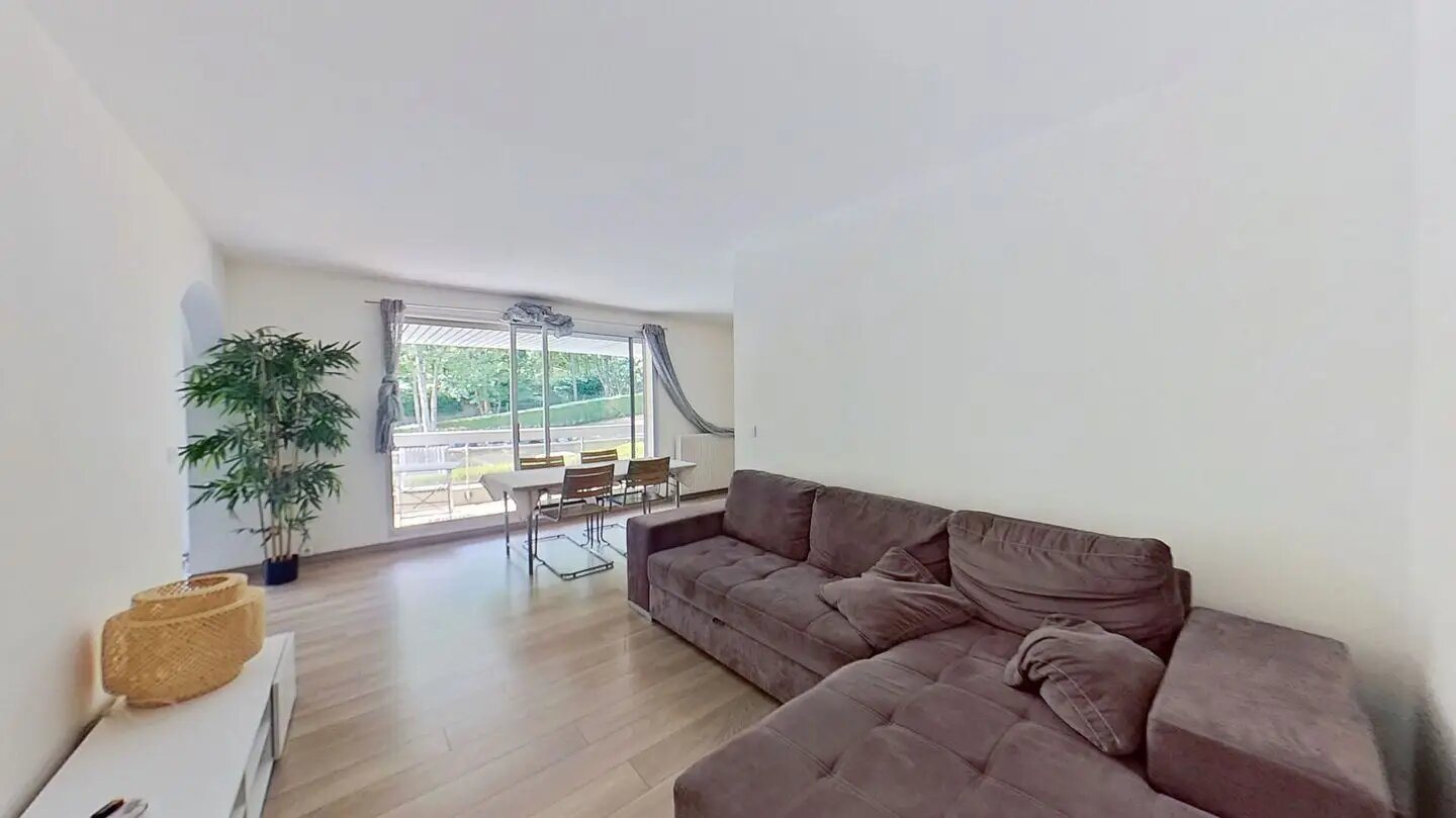 Appartement à louer, 82m², Bougival