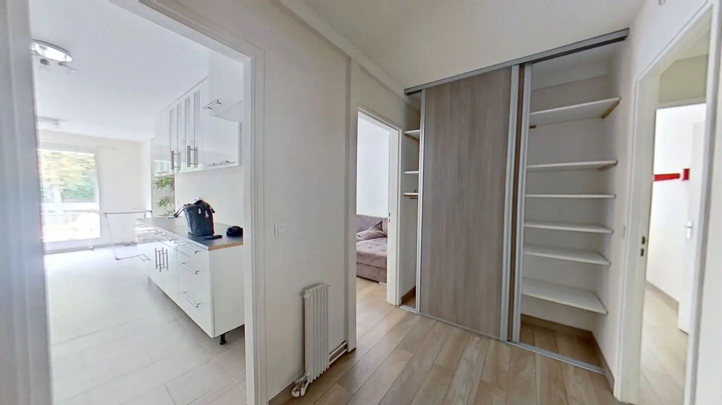 Appartement à louer, 82m², Bougival
