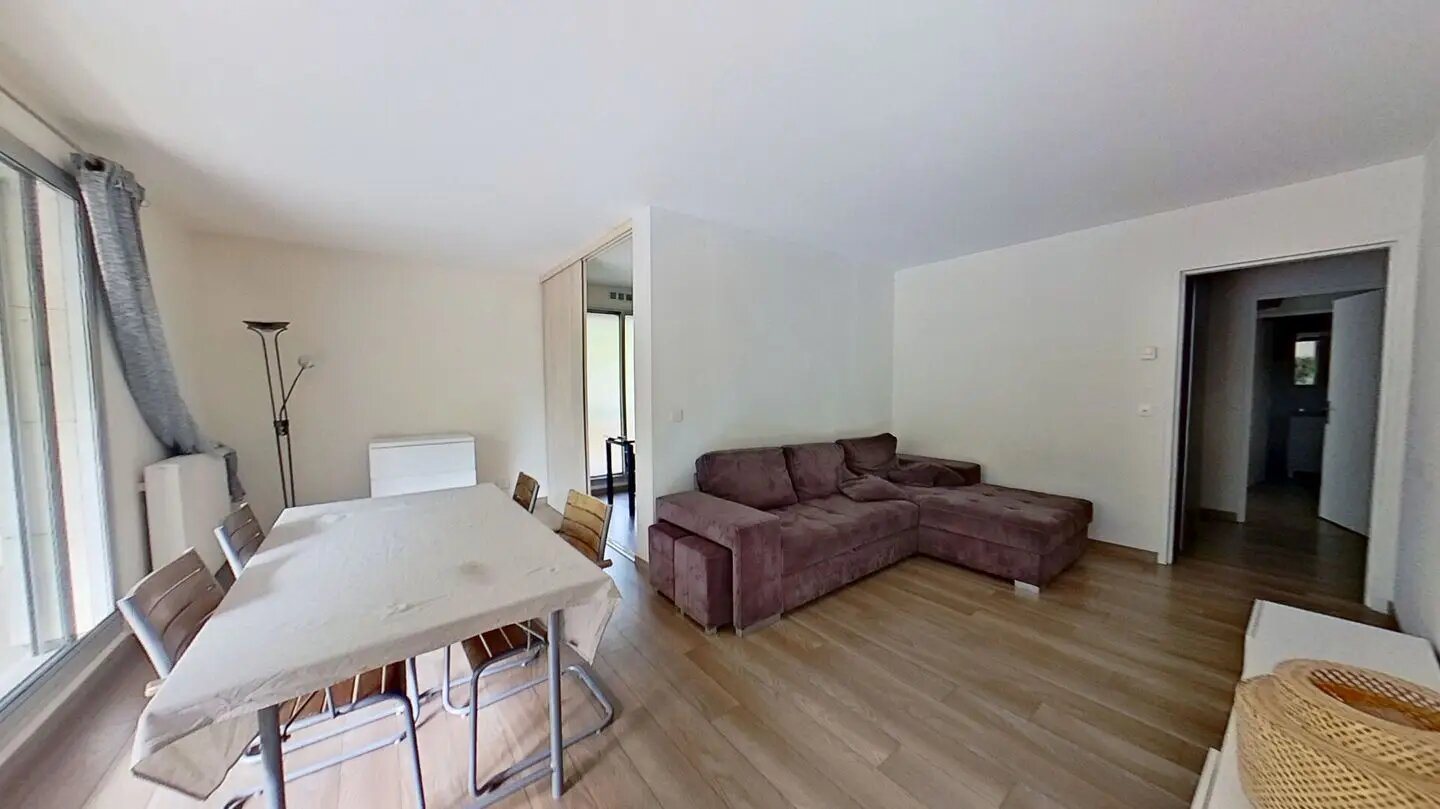 Appartement à louer, 82m², Bougival