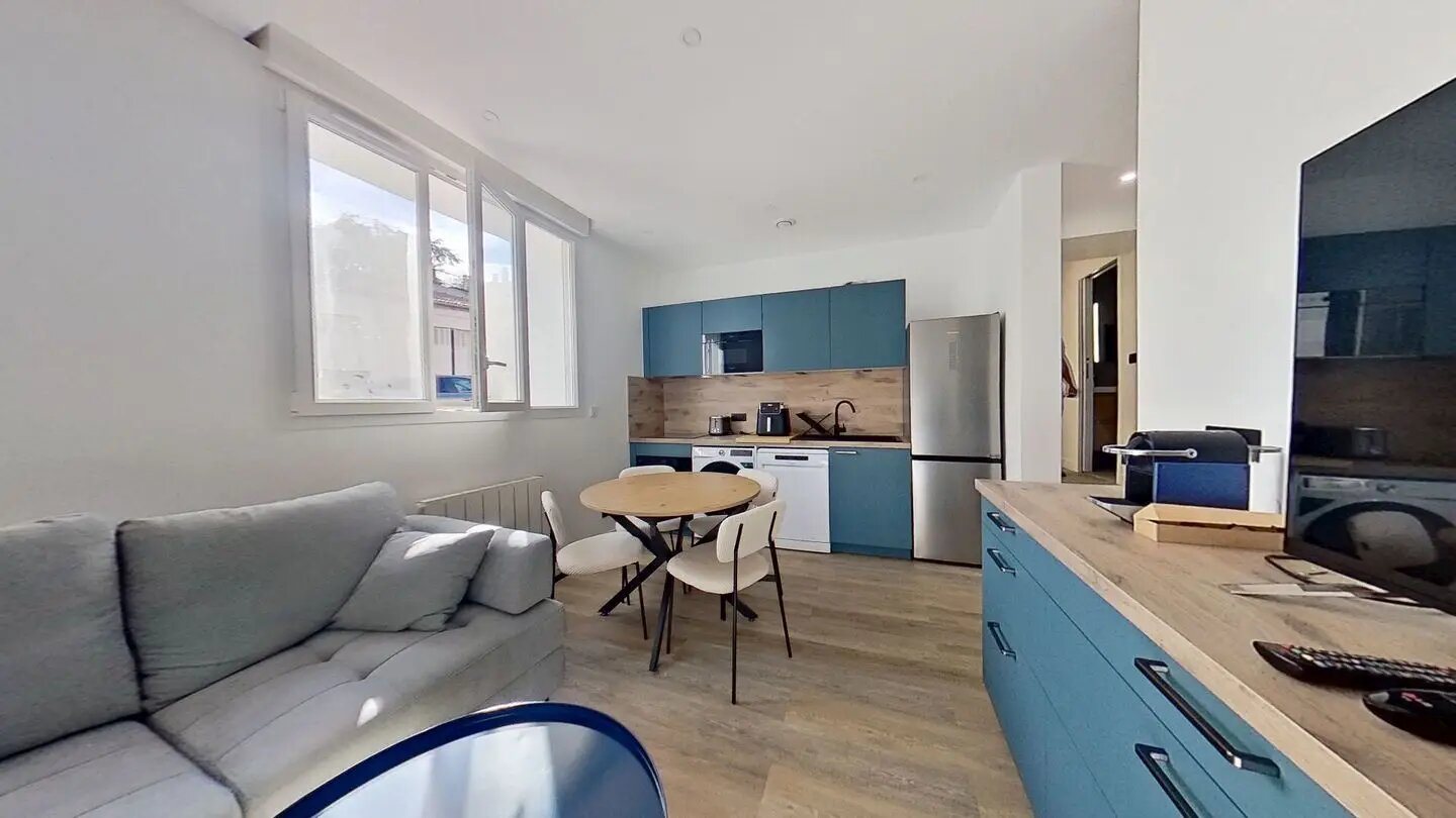 Appartement à louer, 55m², Suresnes