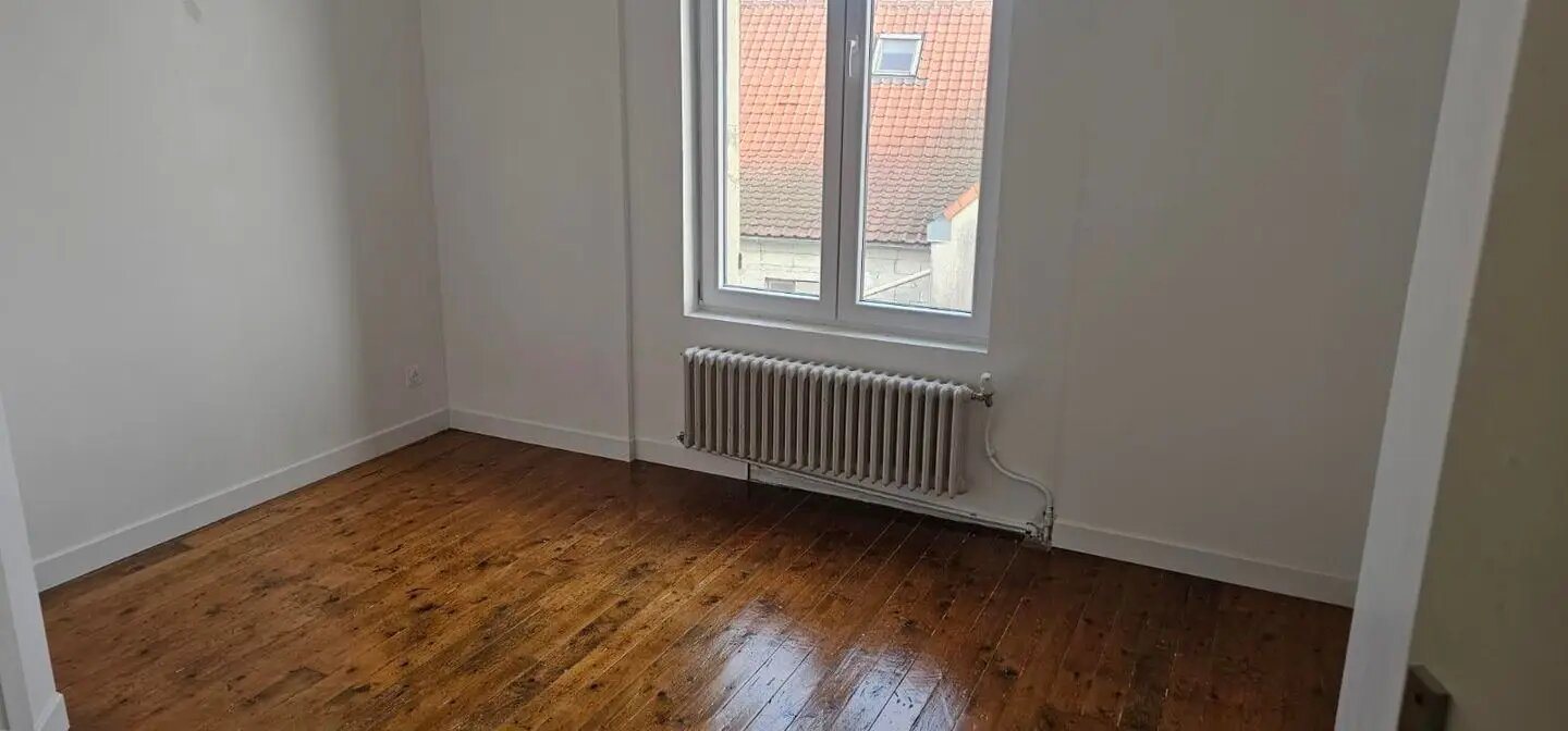 Maison à louer, 267m², Estrées-Deniécourt