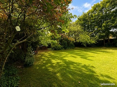 Maison à vendre, 121m², Neuville-en-Ferrain