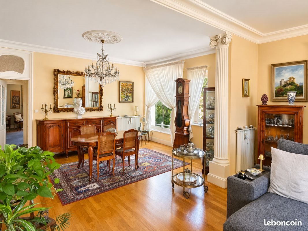 Appartement à vendre, 147m², Vichy