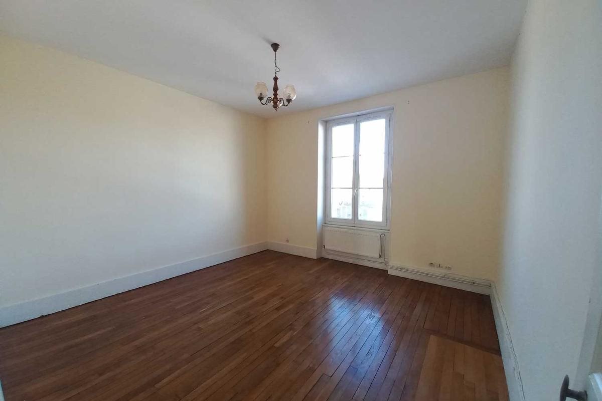 Appartement à vendre, 53m², Varennes-Vauzelles