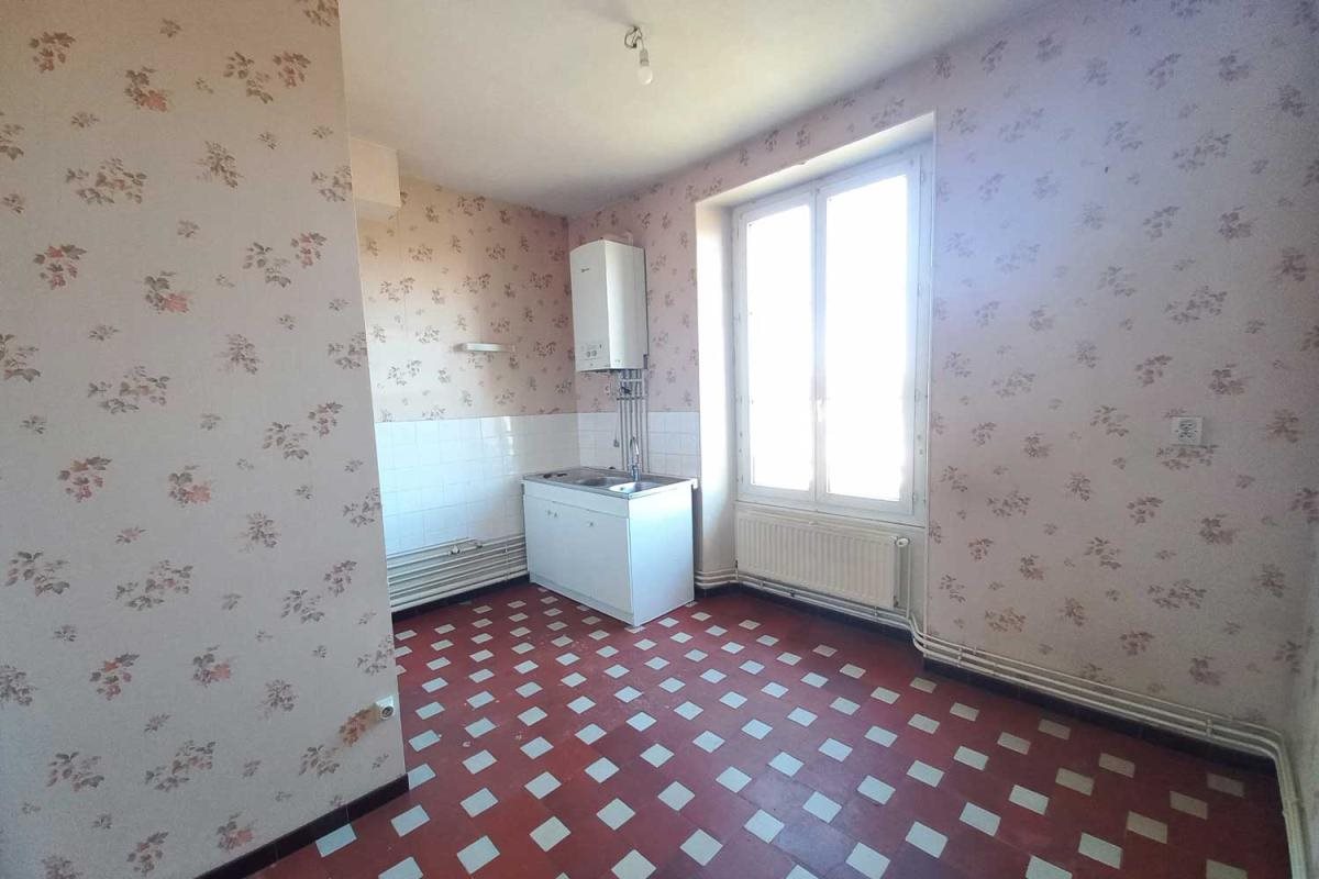 Appartement à vendre, 70m², Varennes-Vauzelles