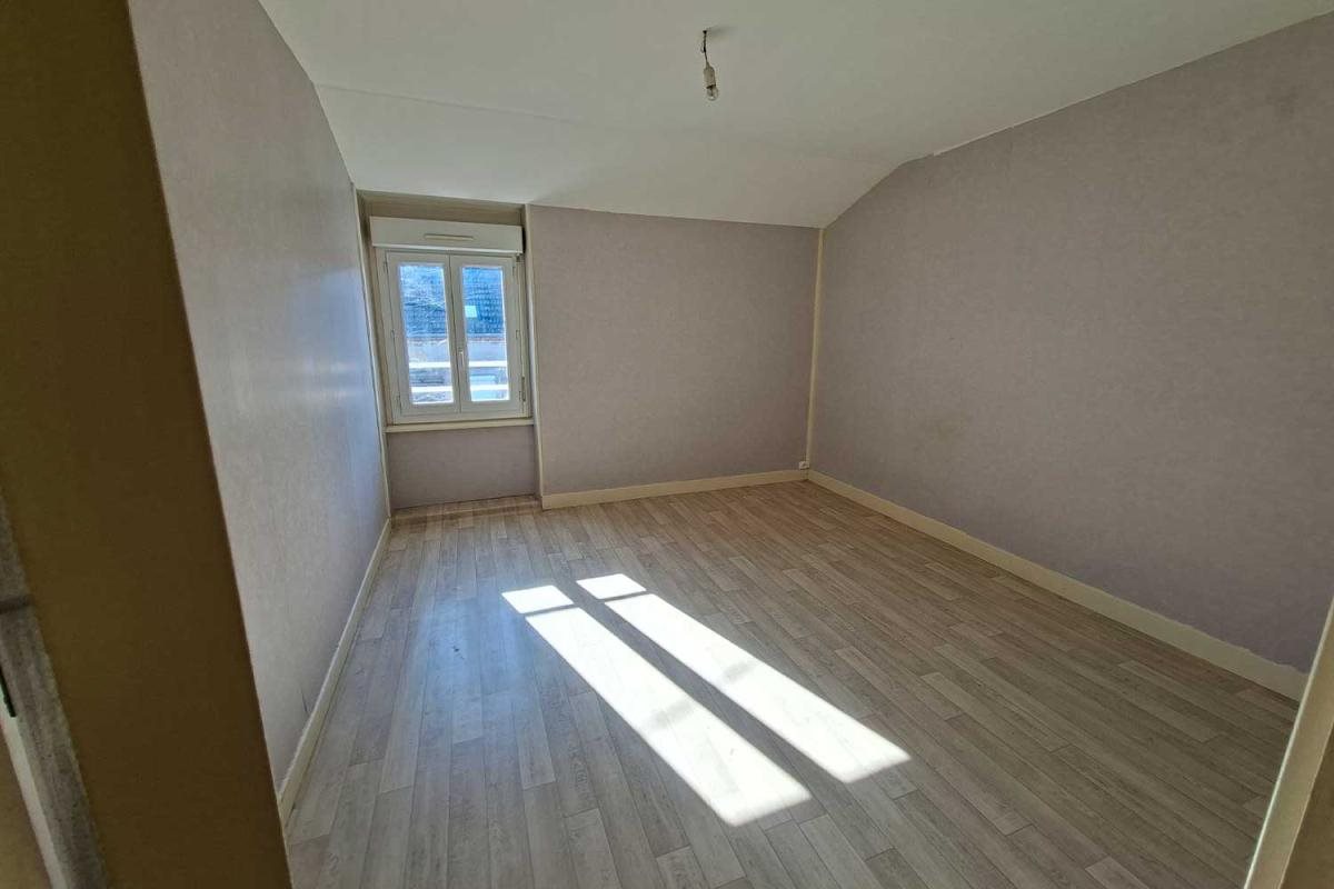 Maison à vendre, 78m², Montceau-les-Mines