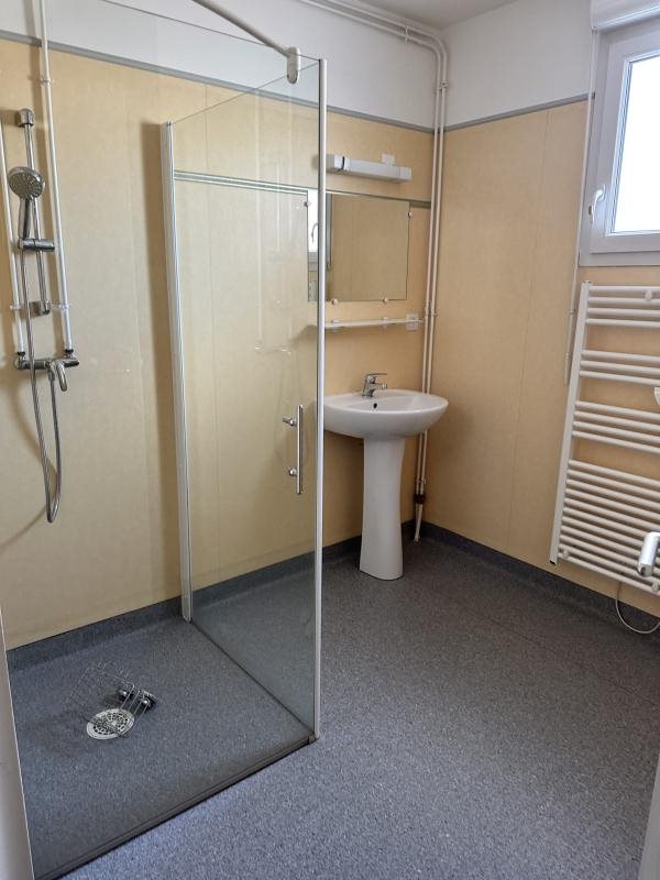Appartement à louer, 73m², Commentry
