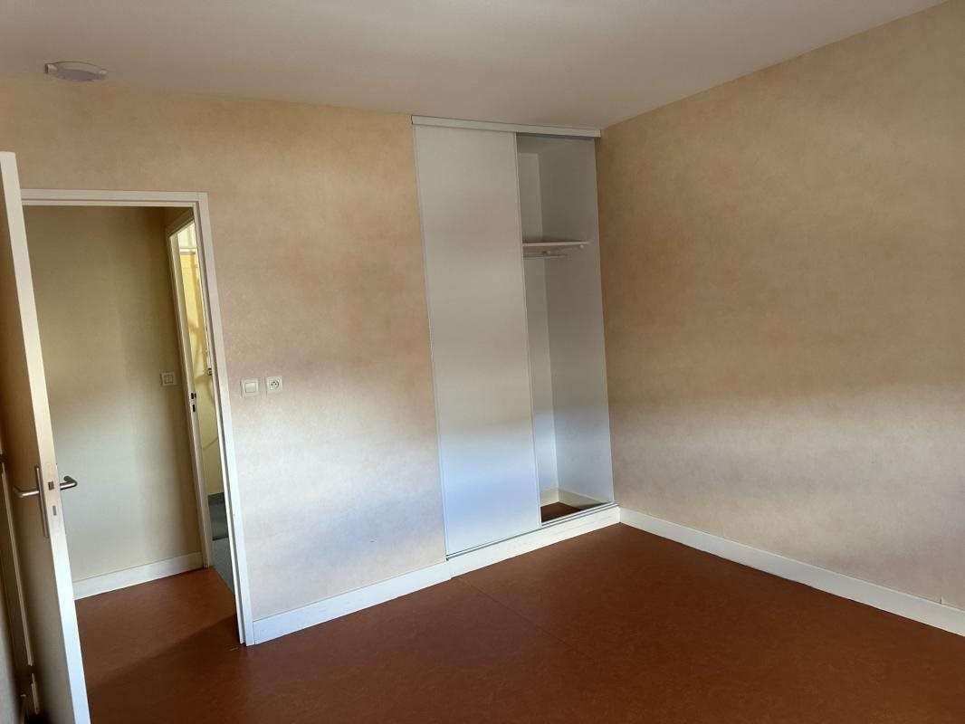 Appartement à louer, 73m², Commentry