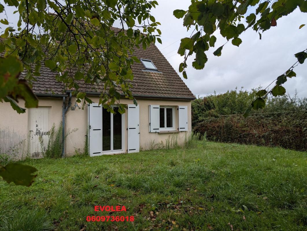 Maison à vendre, 85m², Saint-Amand-Montrond