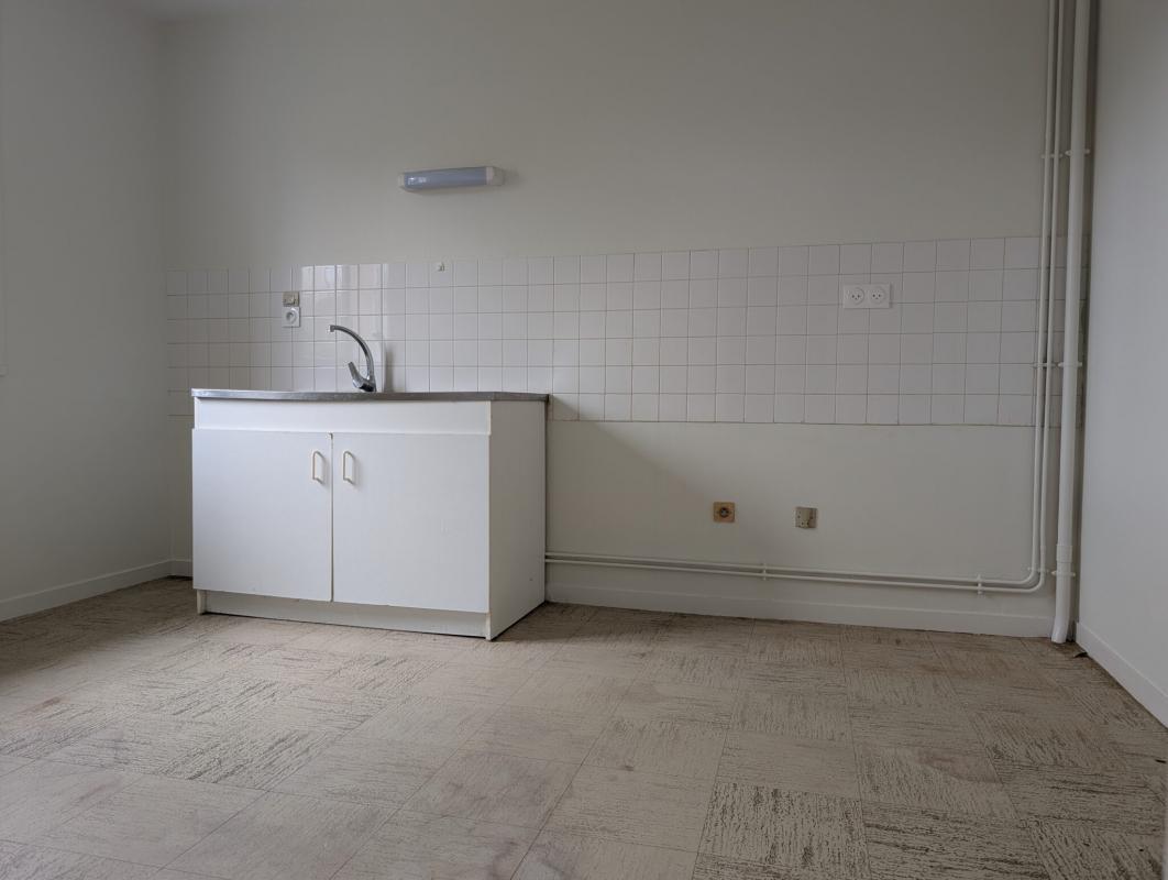 Maison à vendre, 85m², Saint-Amand-Montrond