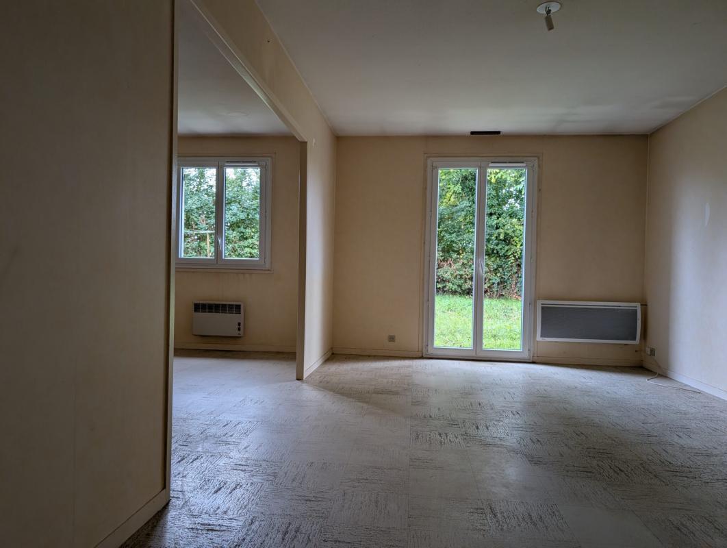 Maison à vendre, 85m², Saint-Amand-Montrond