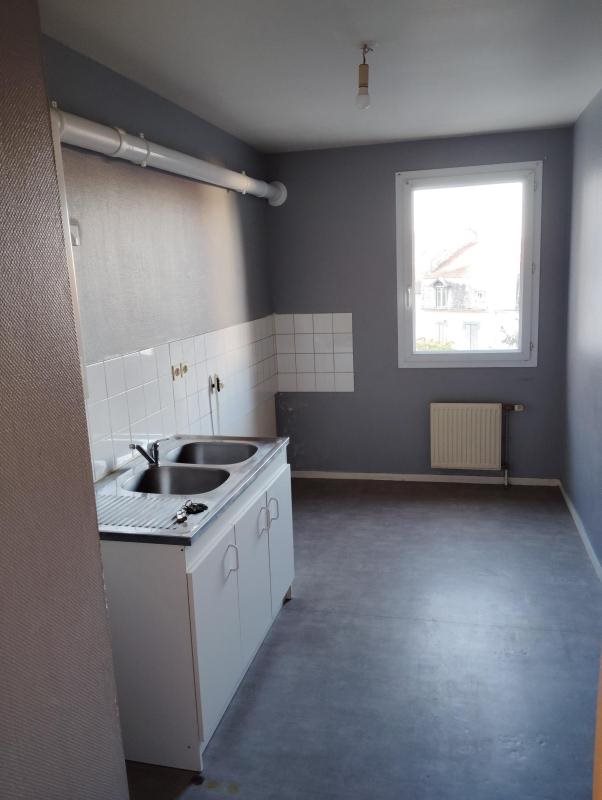 Appartement à louer, 83m², Montluçon