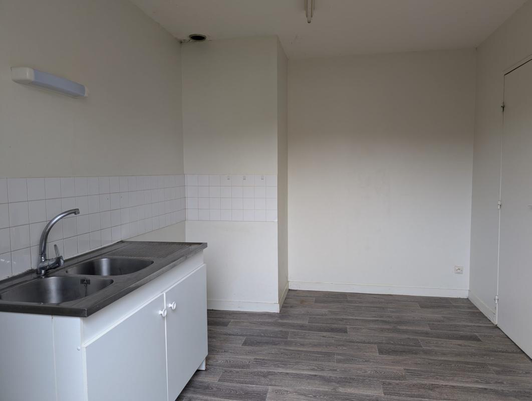 Maison à vendre, 78m², Vallon-en-Sully