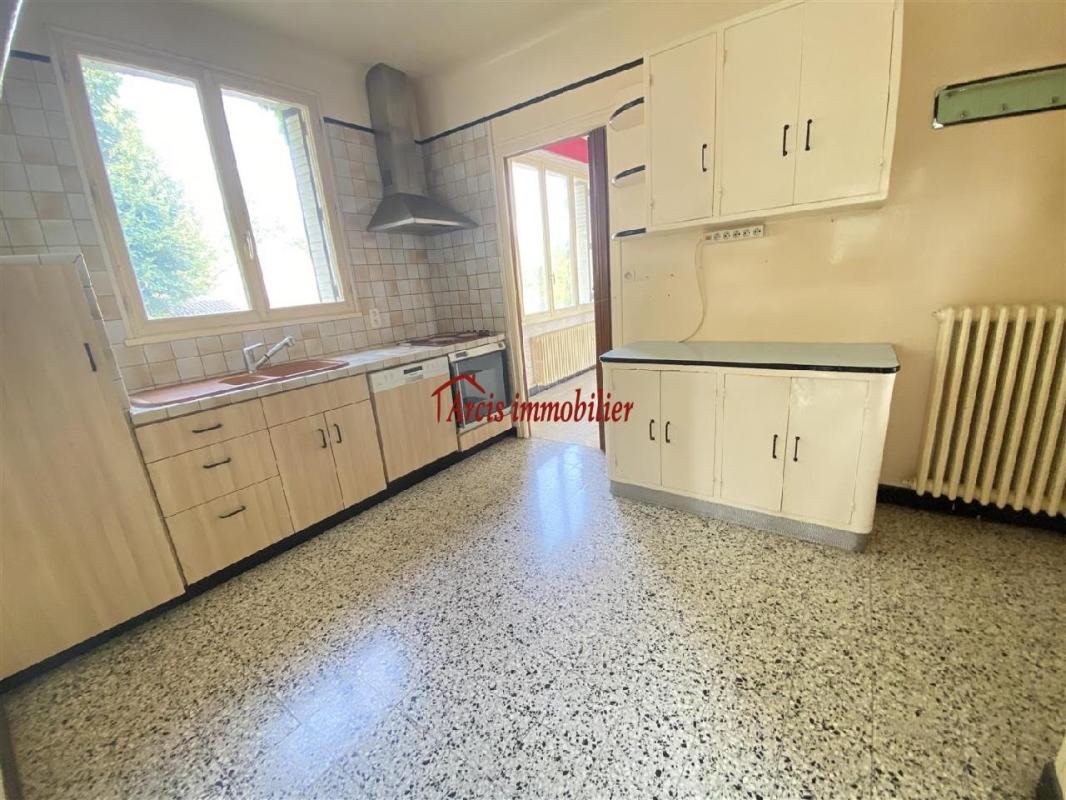 Maison à vendre, 206m², Arcis-sur-Aube