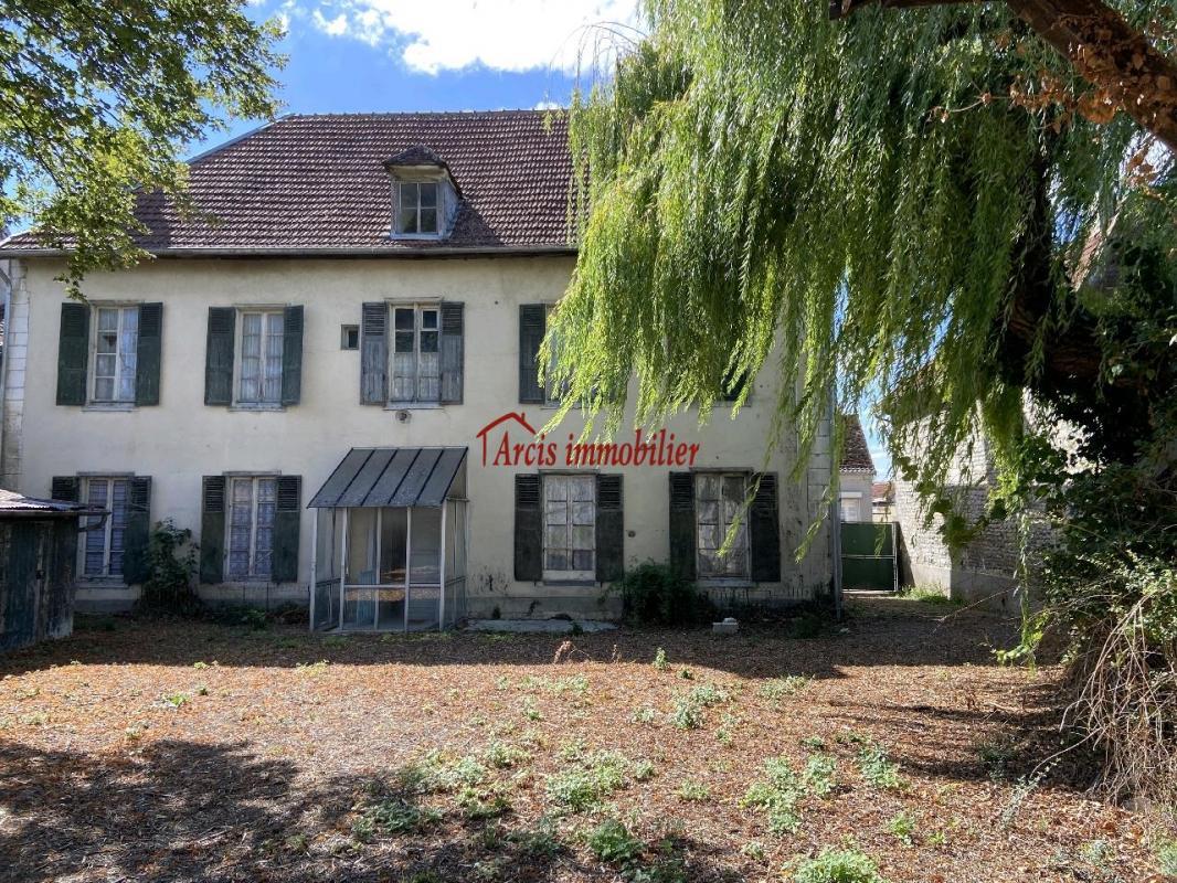 Maison à vendre, 240m², Arcis-sur-Aube
