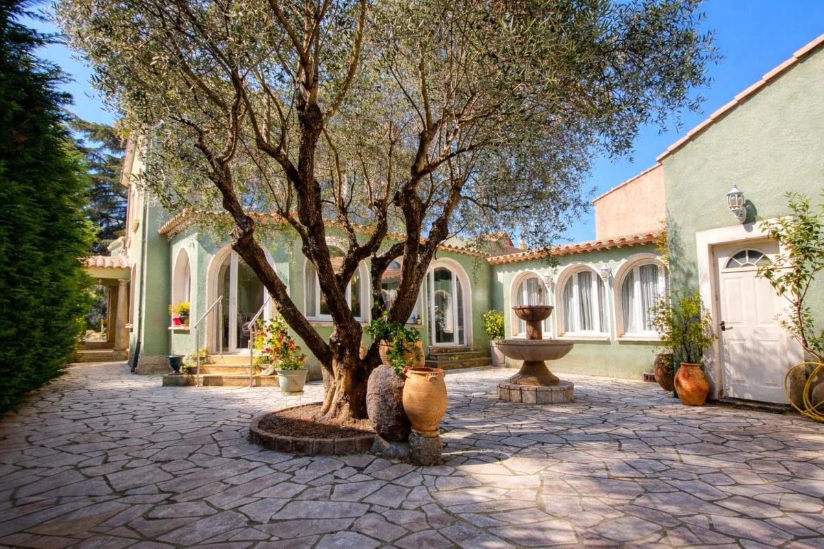 Maison à vendre, 222m², Draguignan