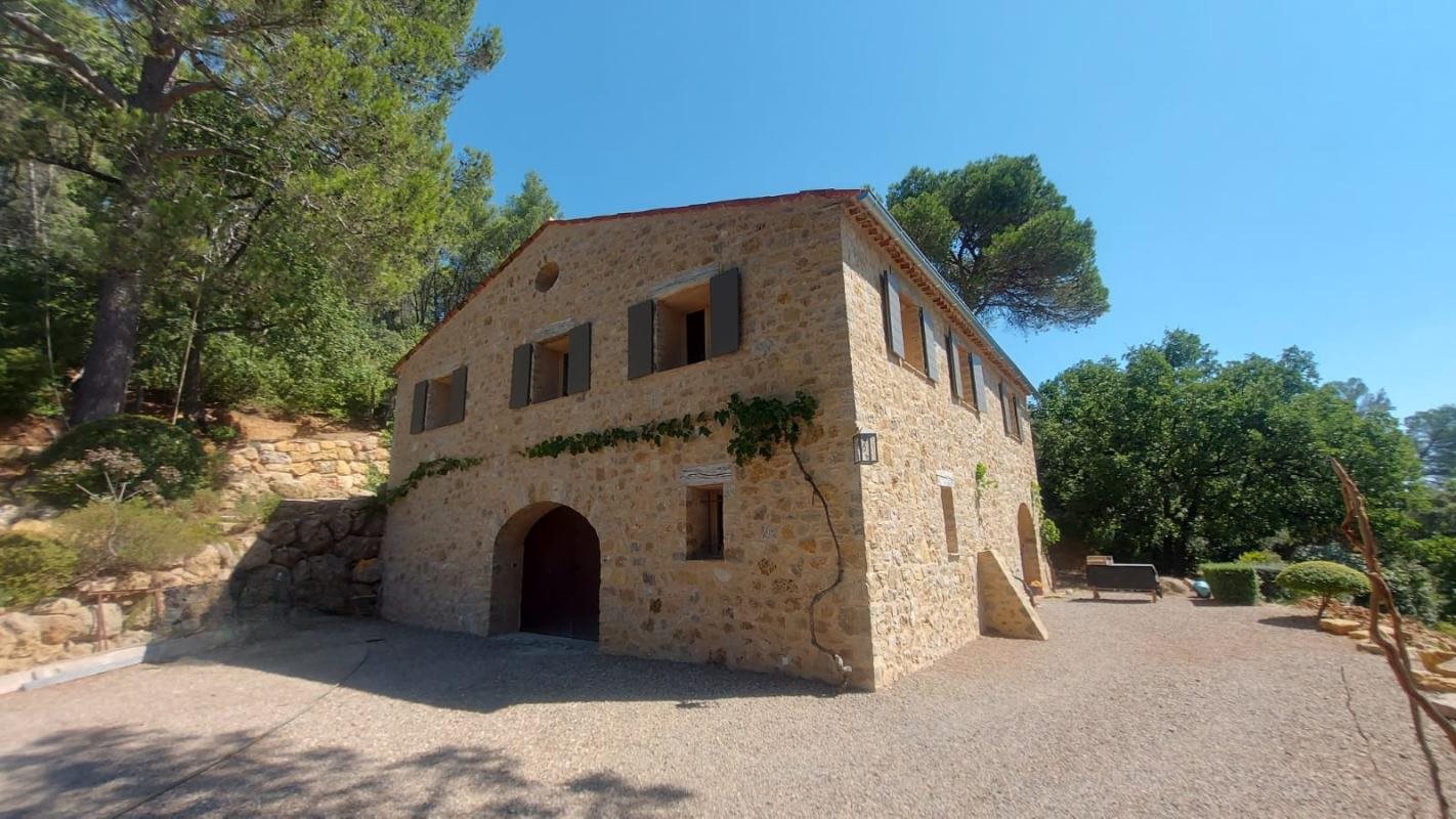 Maison à vendre, 184m², Lorgues