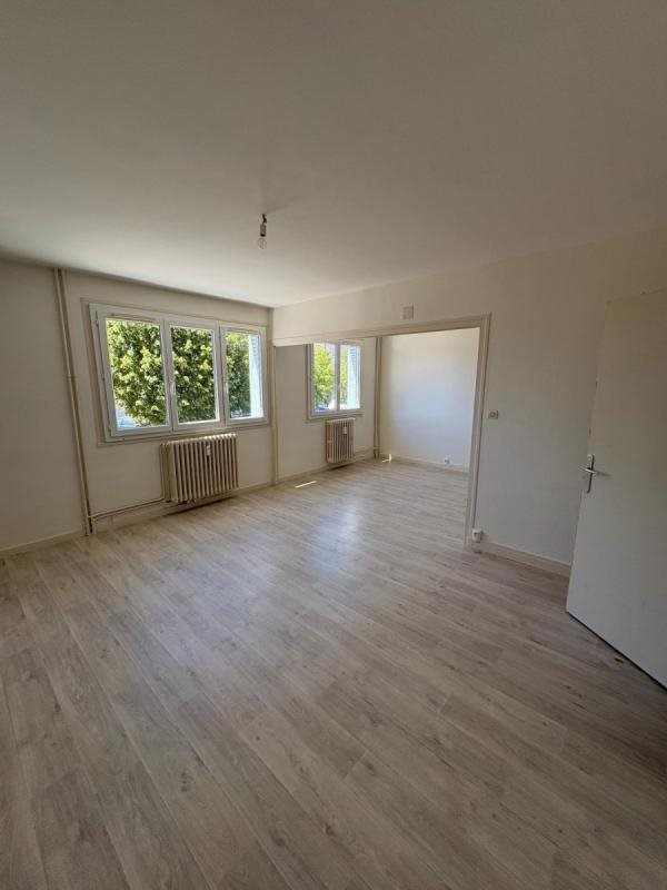Appartement à louer, 76m², Auxonne