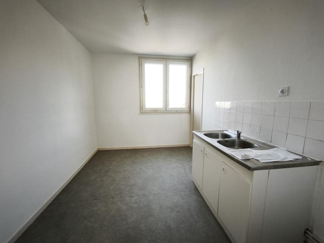 Appartement à louer, 71m², Genlis