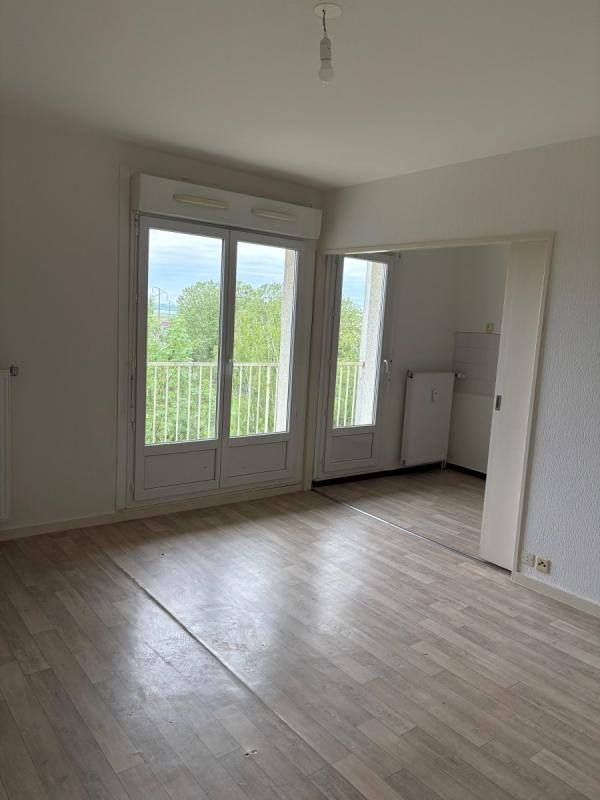 Appartement à louer, 62m², Chevigny-Saint-Sauveur