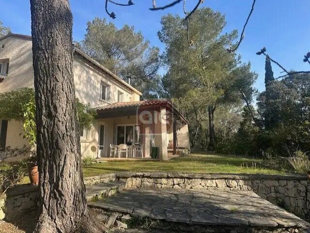 Maison à vendre, 166m², Saint-Clément-de-Rivière