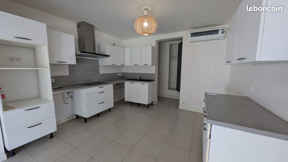 Maison à vendre, 170m², Saint-Clément-de-Rivière