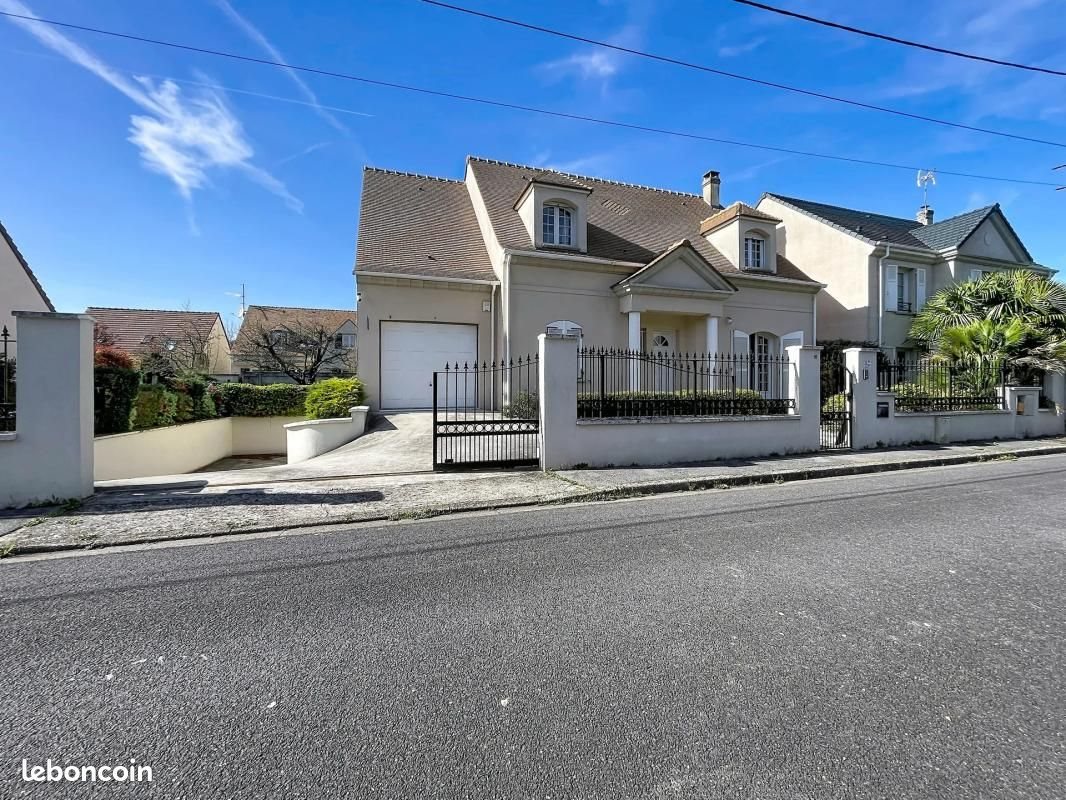 Maison à vendre, 170m², Taverny