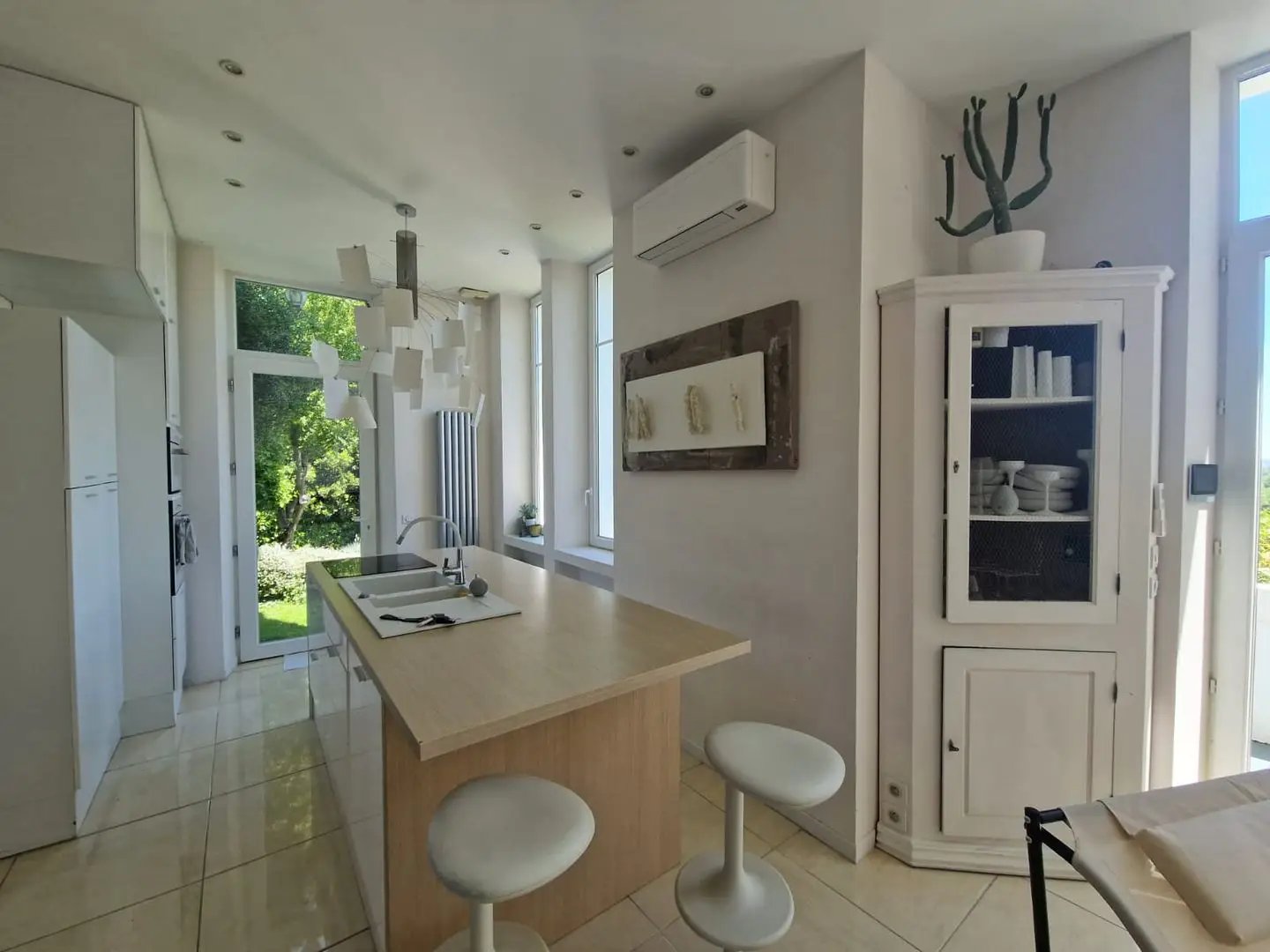 Maison à louer, 157m², Neyron