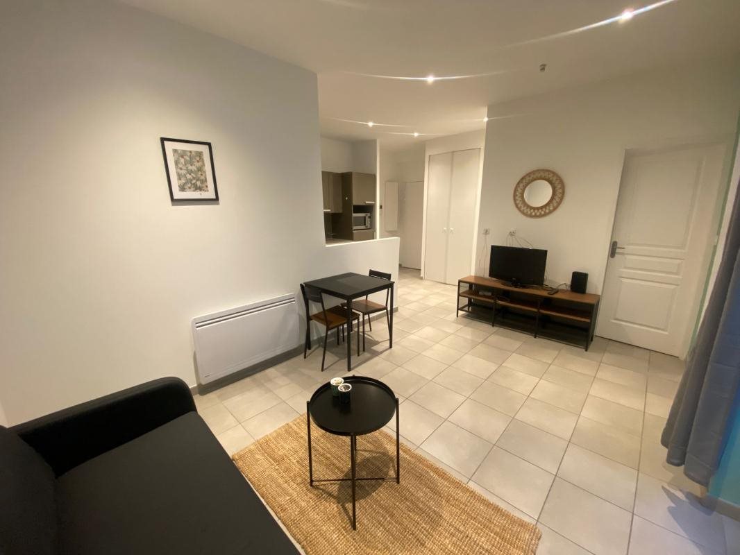 Appartement à louer, 36m², Marseille 2ème